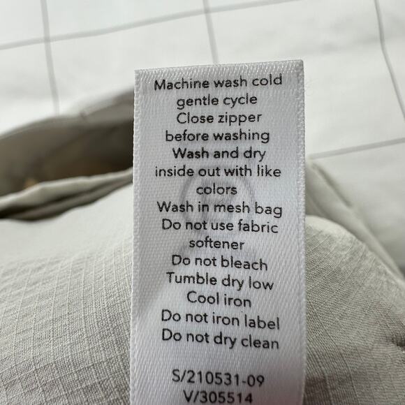 Athleta Pants Womens 2 Cream Birch Grey Trekkie Hike Nylon Ripstop Outdoor Sport - Picture 6 of 13